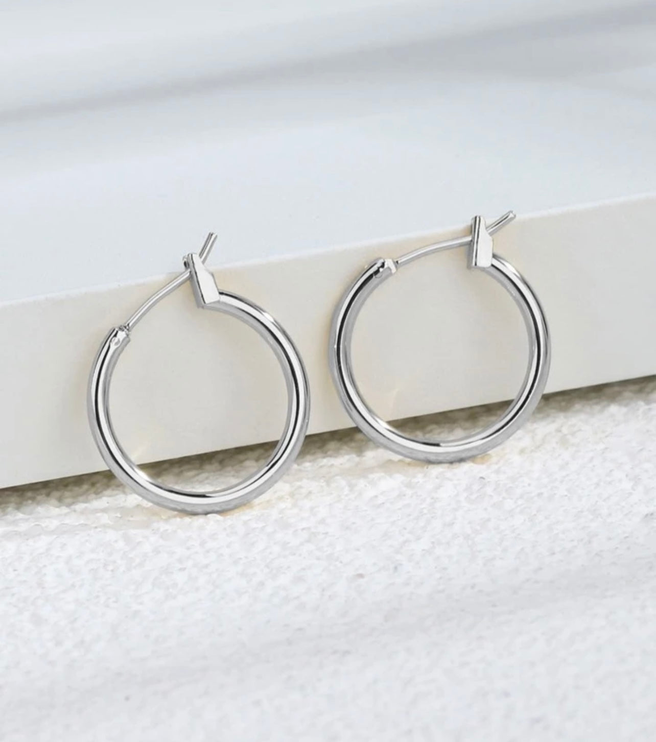 Everyday Hoop Earrings